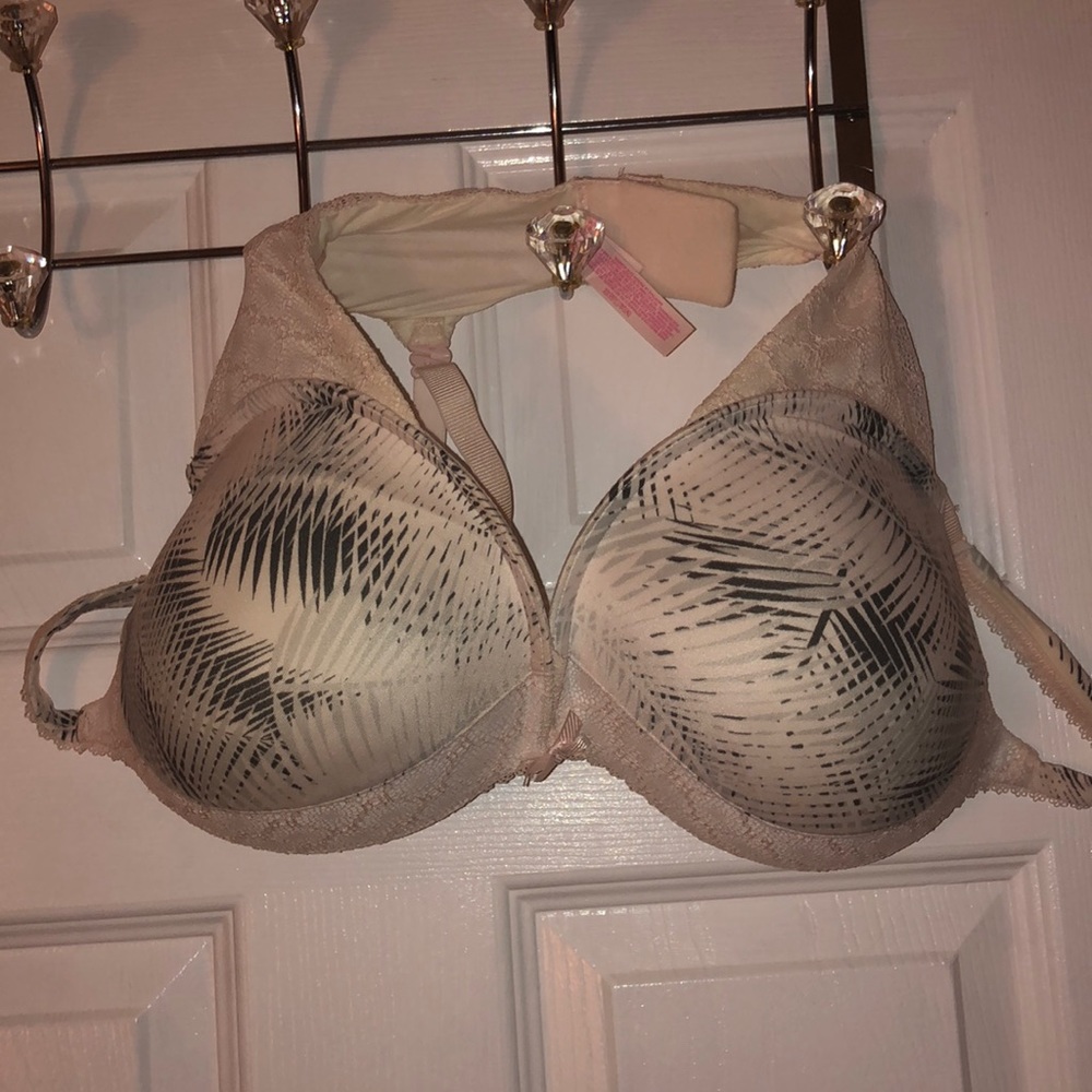 Victoria secret bra